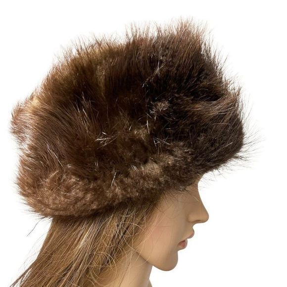 Unknown Accessories - NATURAL Fur Hat
